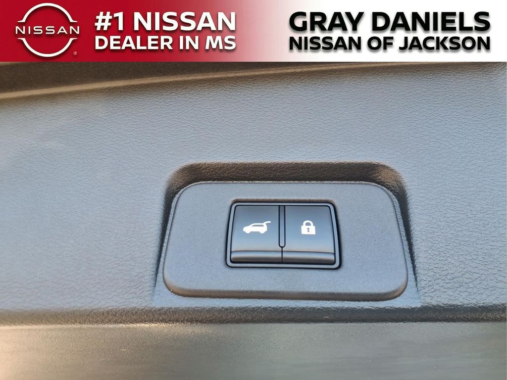Used 2023 Nissan Rogue SUV