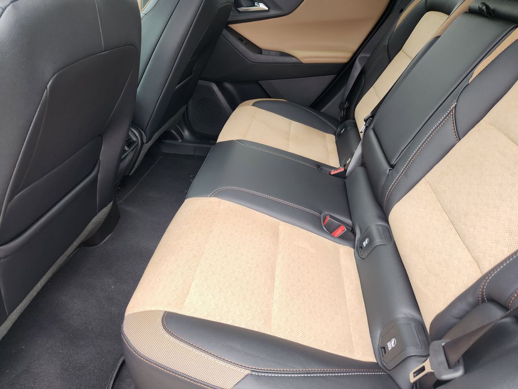 2026 Chevrolet Equinox ACTIV photo 16