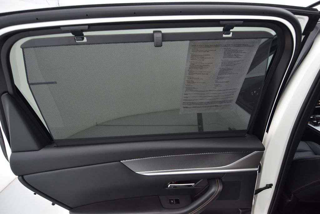 2025 Mazda CX-70 PHEV Premium photo