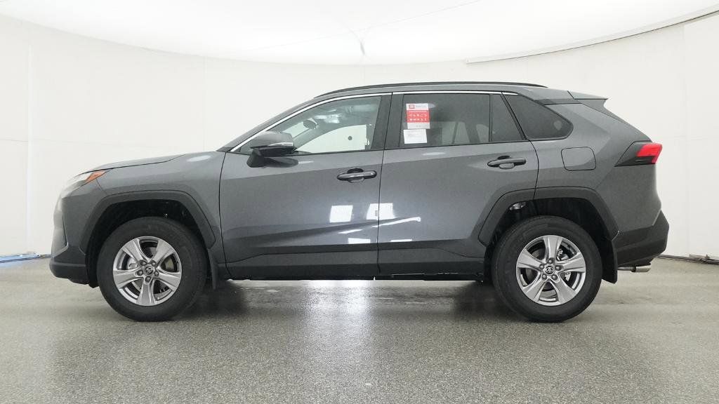 Thumbnail: 2025 Toyota RAV4 - 31