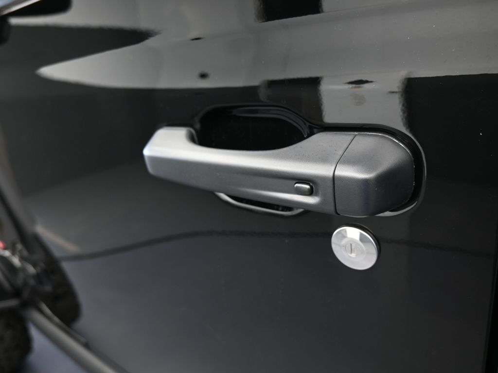 New 2026 Black Clearcoat Jeep Rubicon X image 26
