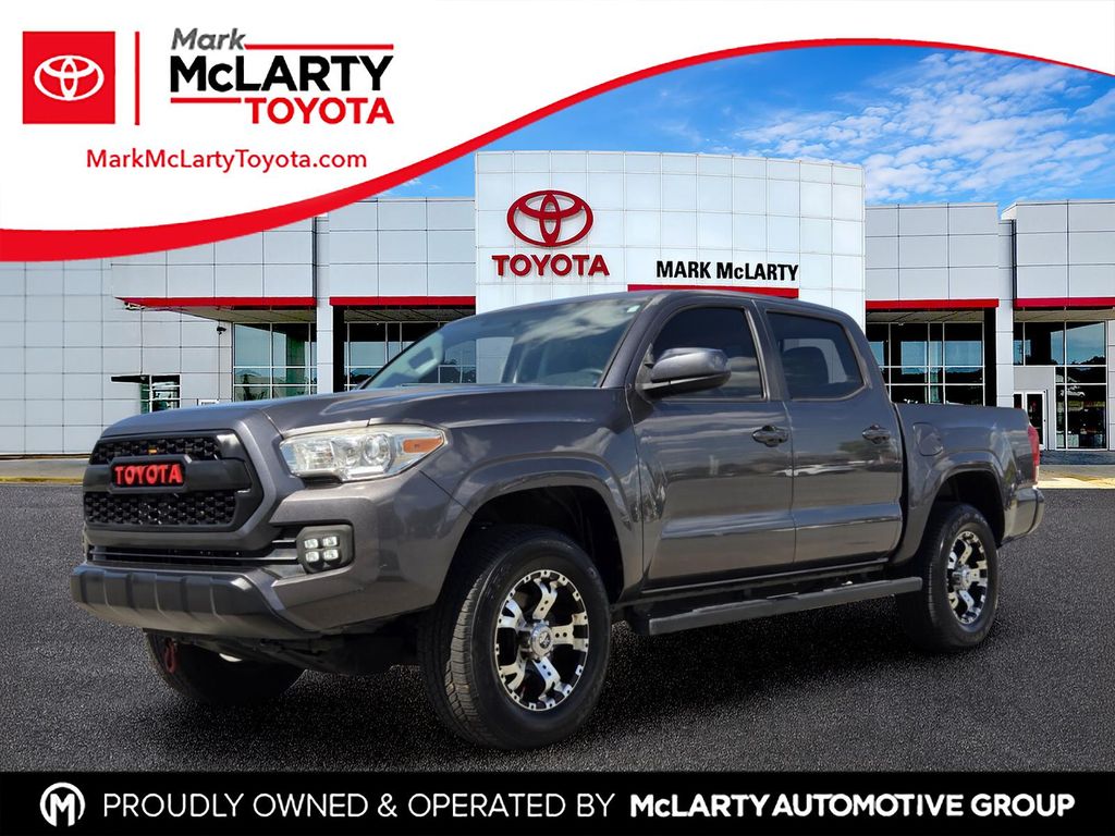 2017 Toyota Tacoma SR I4 Double Cab RWD   
