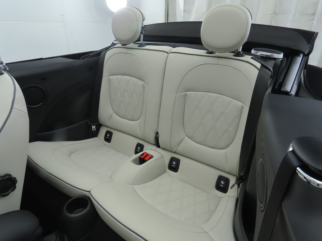 Thumbnail: 2023 MINI Cooper - 29