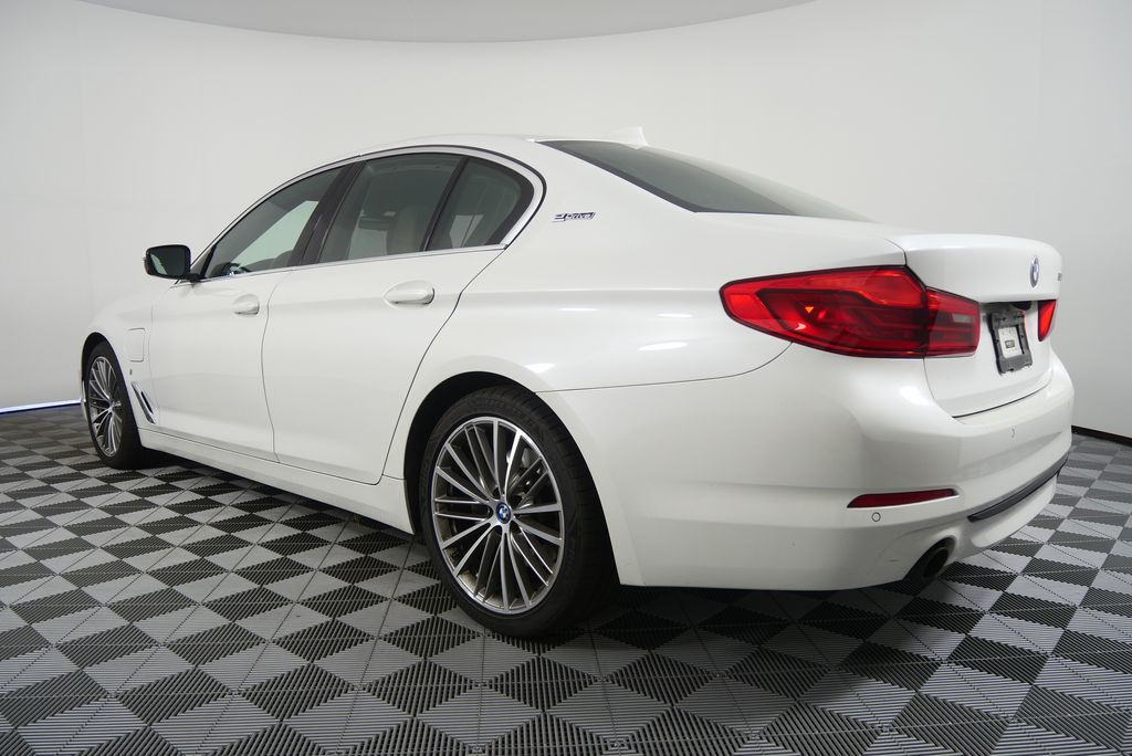 Thumbnail: 2019 BMW 5 Series - 5