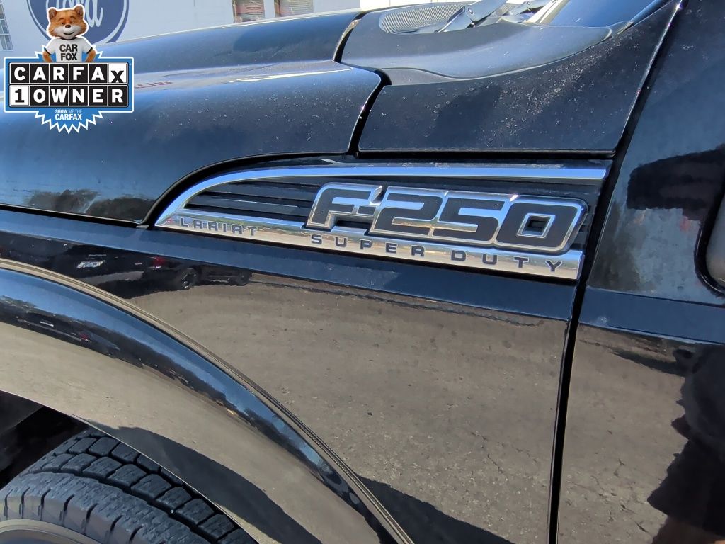 2015 Ford F-250SD Lariat Black at Autostrade