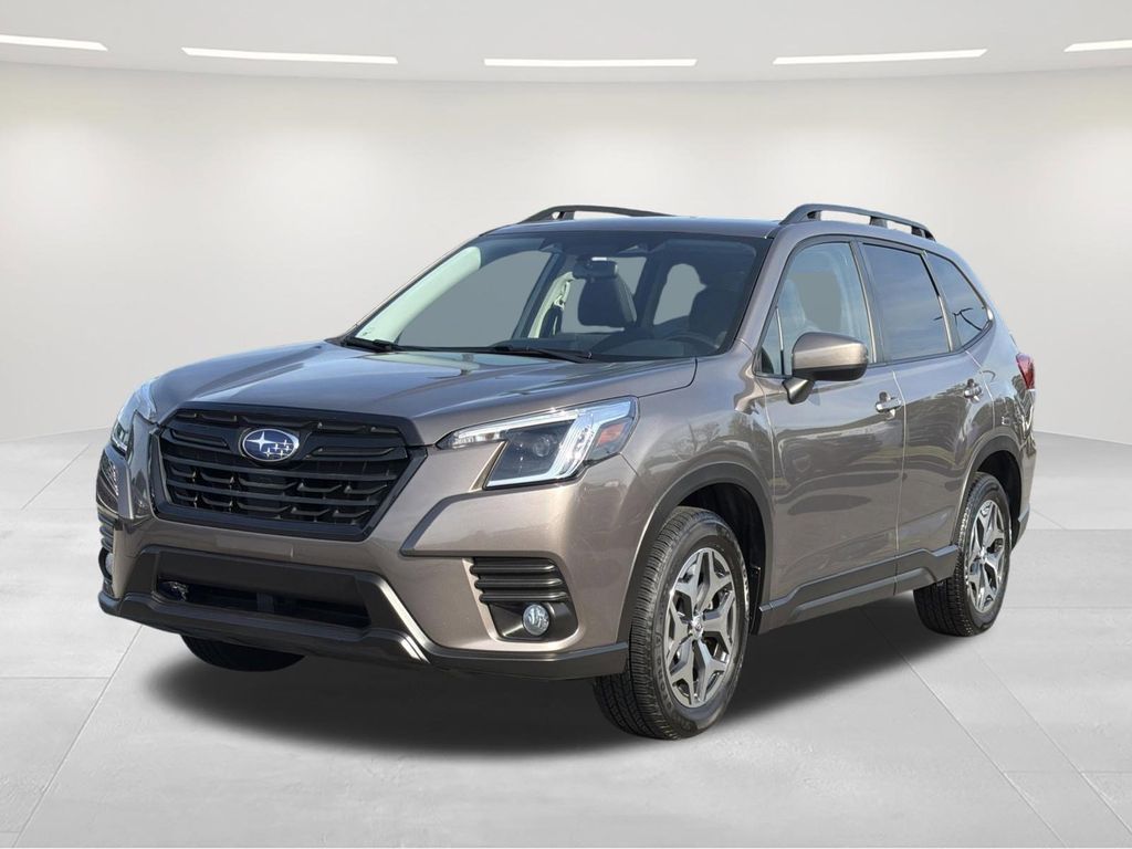 Brilliant Bronze Metallic 2022 Subaru Forester Premium Crossover AWD SUV / Crossover All-Wheel Drive Continuously Variable Transmission