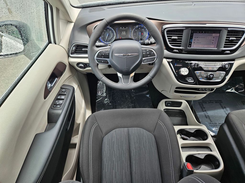 Used Car 2024 Chrysler Voyager  Lx For Sale Under $25,000 In San Marcos, Texas