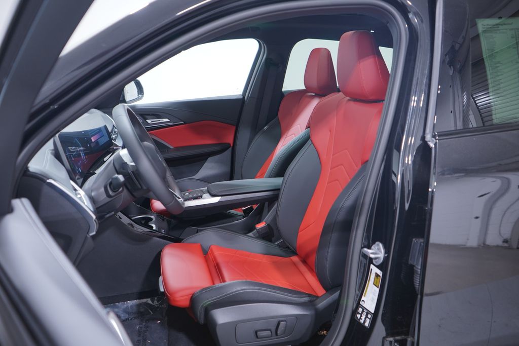 Thumbnail: 2025 BMW X2 - 7