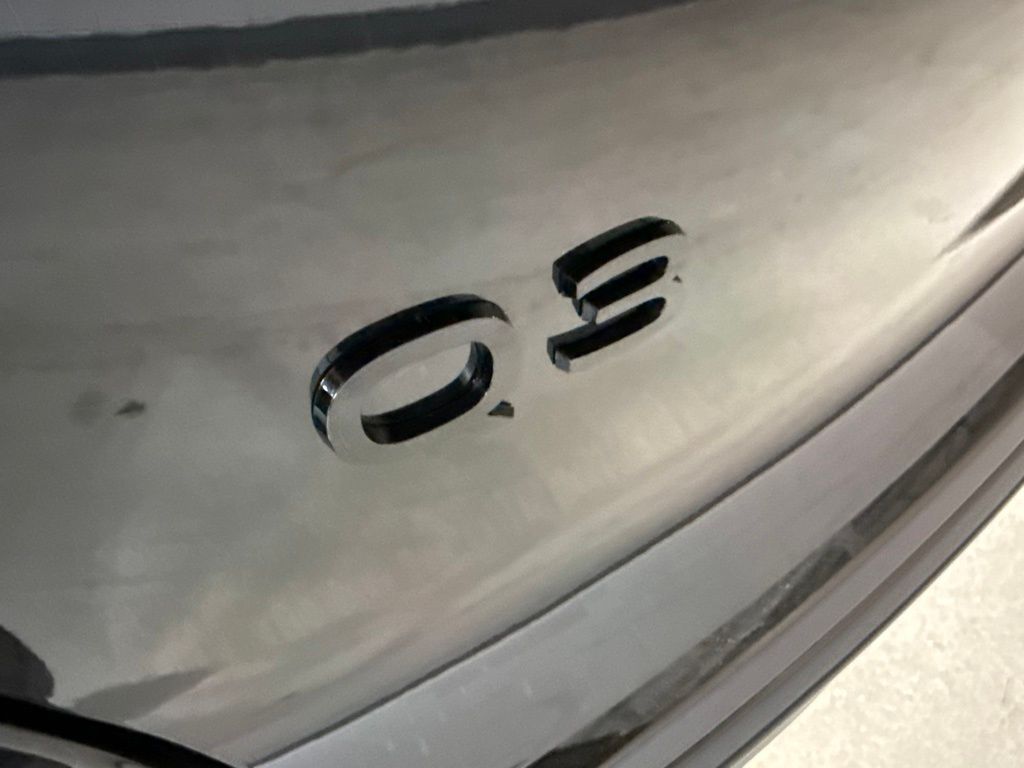 Thumbnail: 2026 Audi Q3 - 9