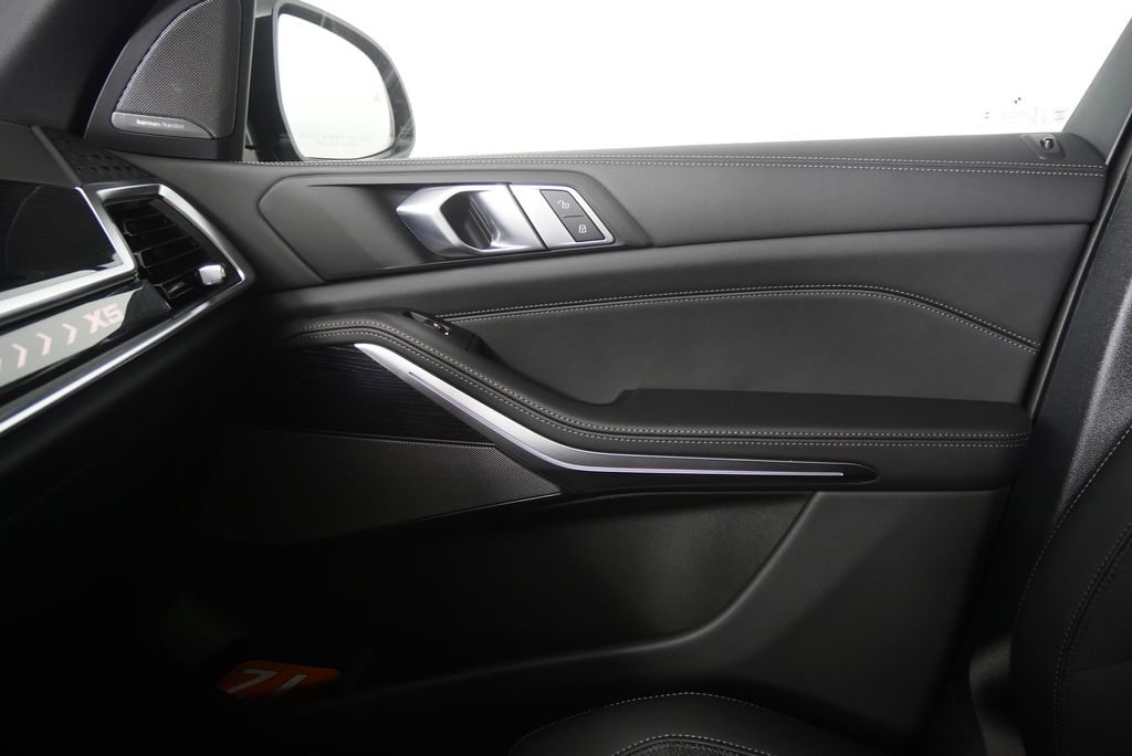 Thumbnail: 2026 BMW X5 - 24