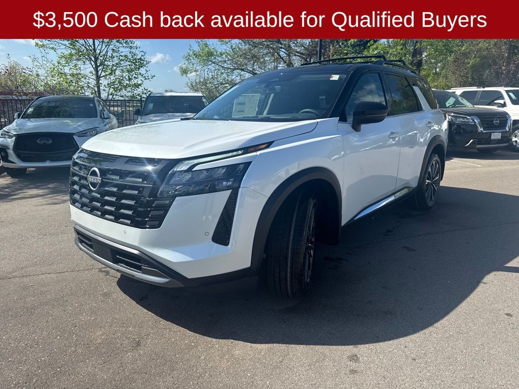 View vehicle photo 3