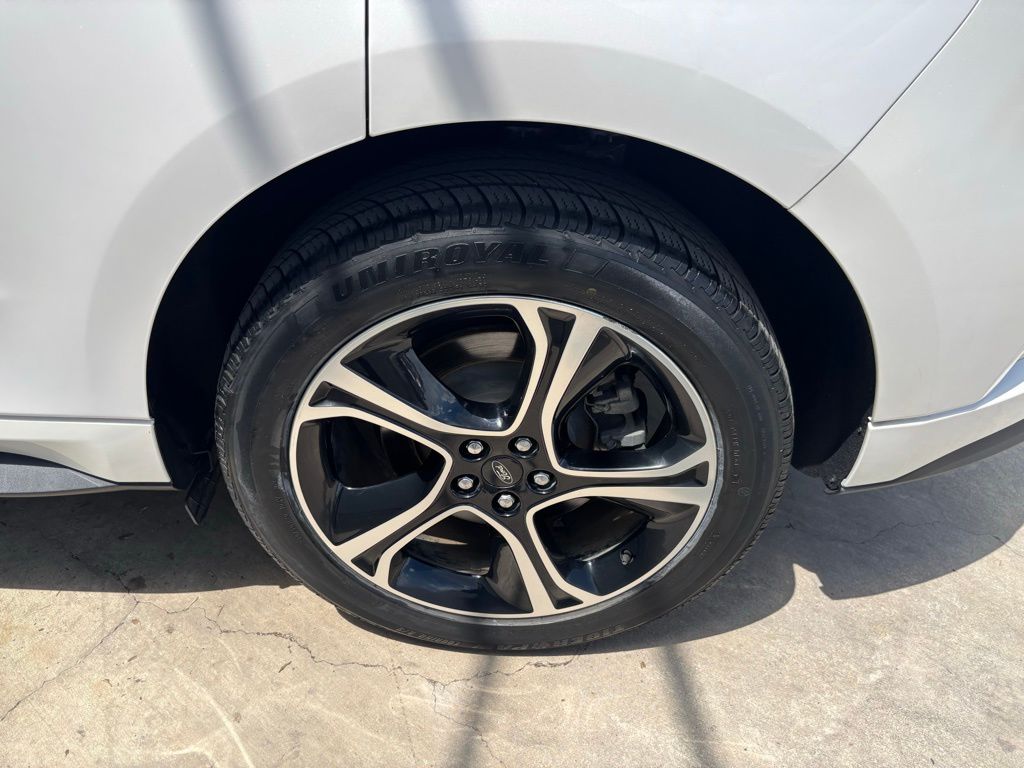 Used Car 2019 Ford Edge  St For Sale Under $25,000 In Georgetown, Texas