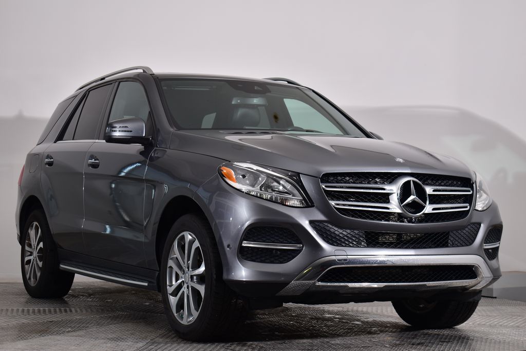 Thumbnail: 2017 Mercedes-Benz GLE - 7