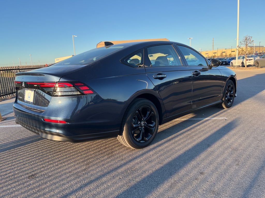 Thumbnail: 2025 Honda Accord - 4