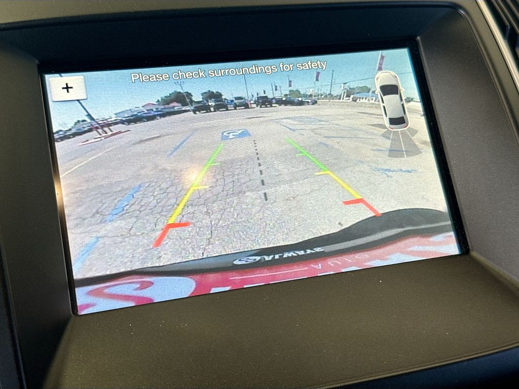 2019 Ford Edge SEL - Photo 13