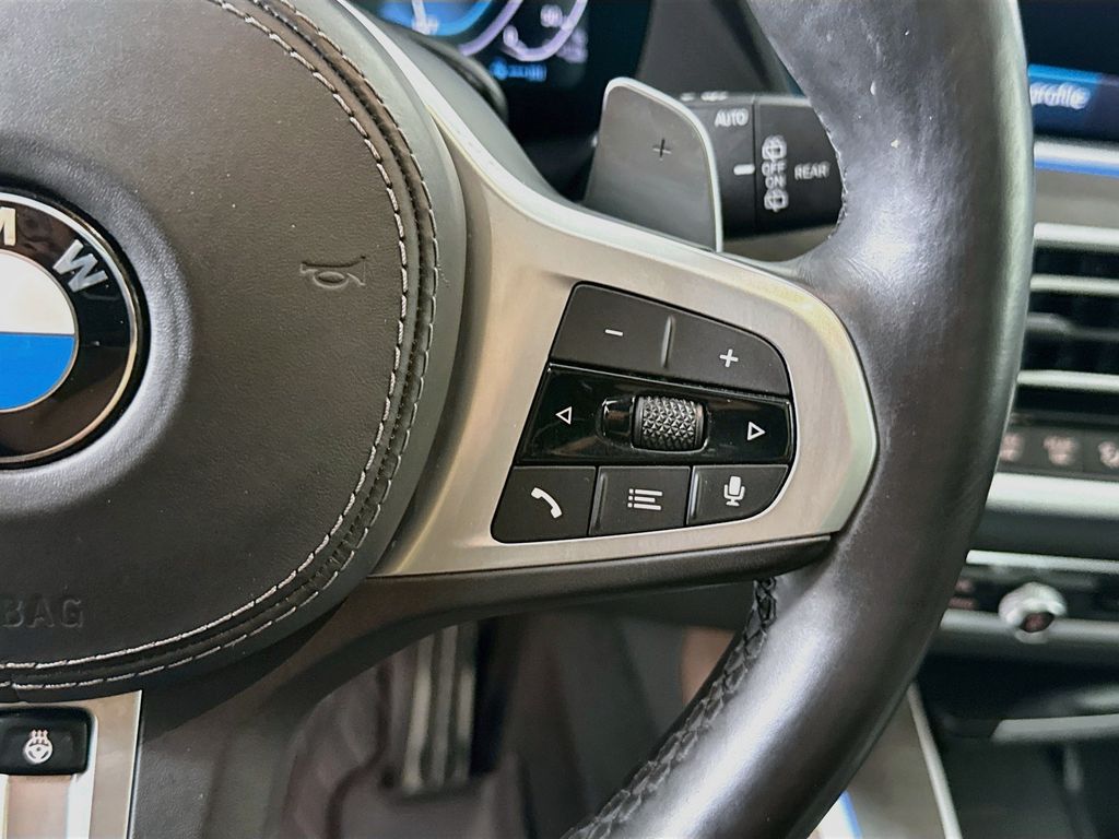 Thumbnail: 2021 BMW X5 - 12