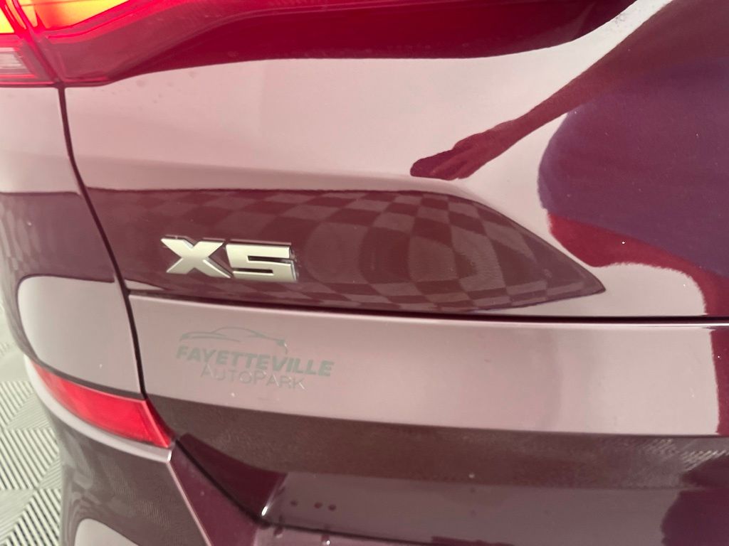Thumbnail: 2020 BMW X5 - 21
