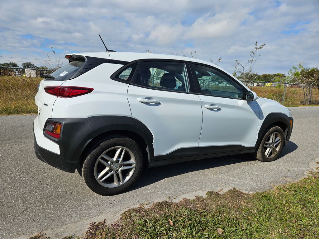 2021 Hyundai Kona SE 5