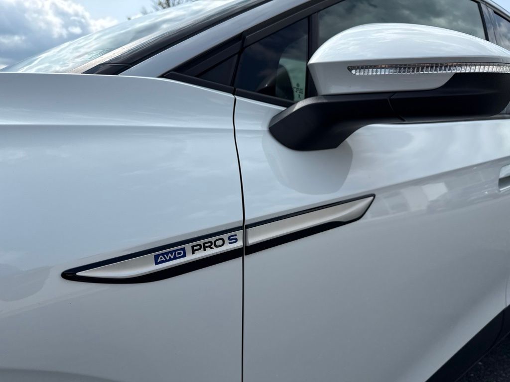 2023 Volkswagen ID.4 Pro S Plus White/off-white at Subaru and VW of Moon Township