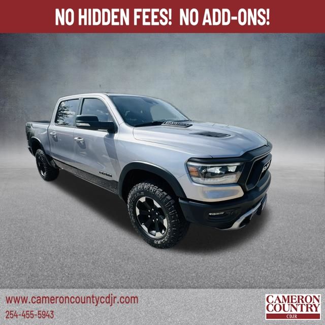 Billet Silver Metallic Clearcoat 2022 RAM 1500 Pickup Truck Four-Wheel Drive 8-Speed Automatic