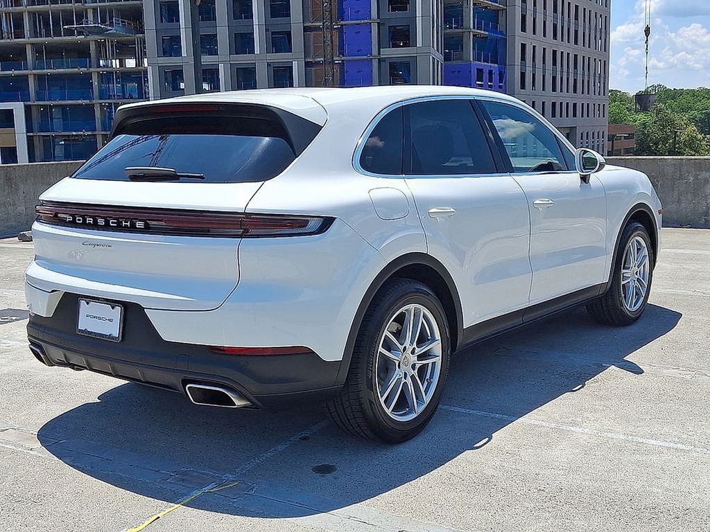 Thumbnail: 2024 Porsche Cayenne - 8