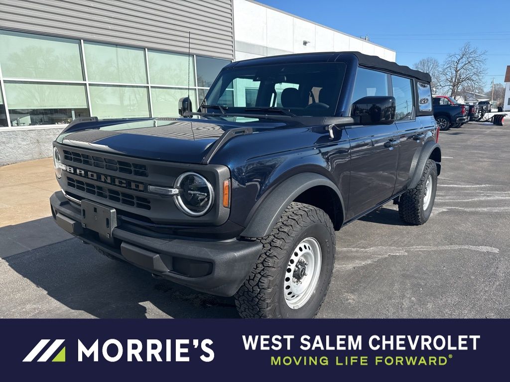 Blue Metallic 2021 Ford Bronco 4-Door 4WD SUV / Crossover Four-Wheel Drive Automatic