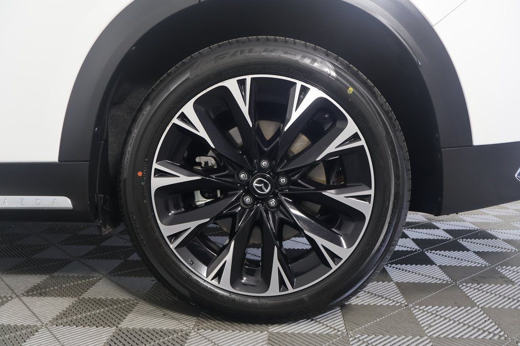 2024 Mazda CX-90 Premium 17