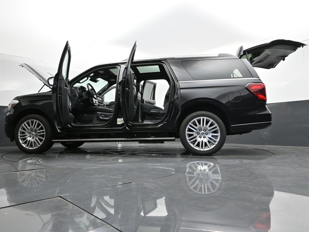 2024 Ford Expedition MAX Platinum