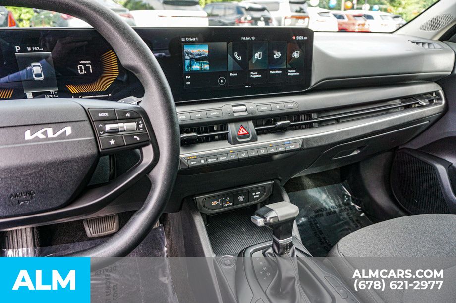 Used 2025 Gray Kia LXS image 32