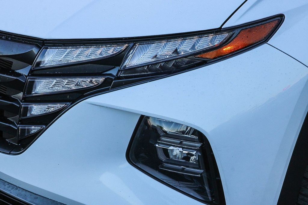 Certified Used 2024 White Hyundai SEL image 4