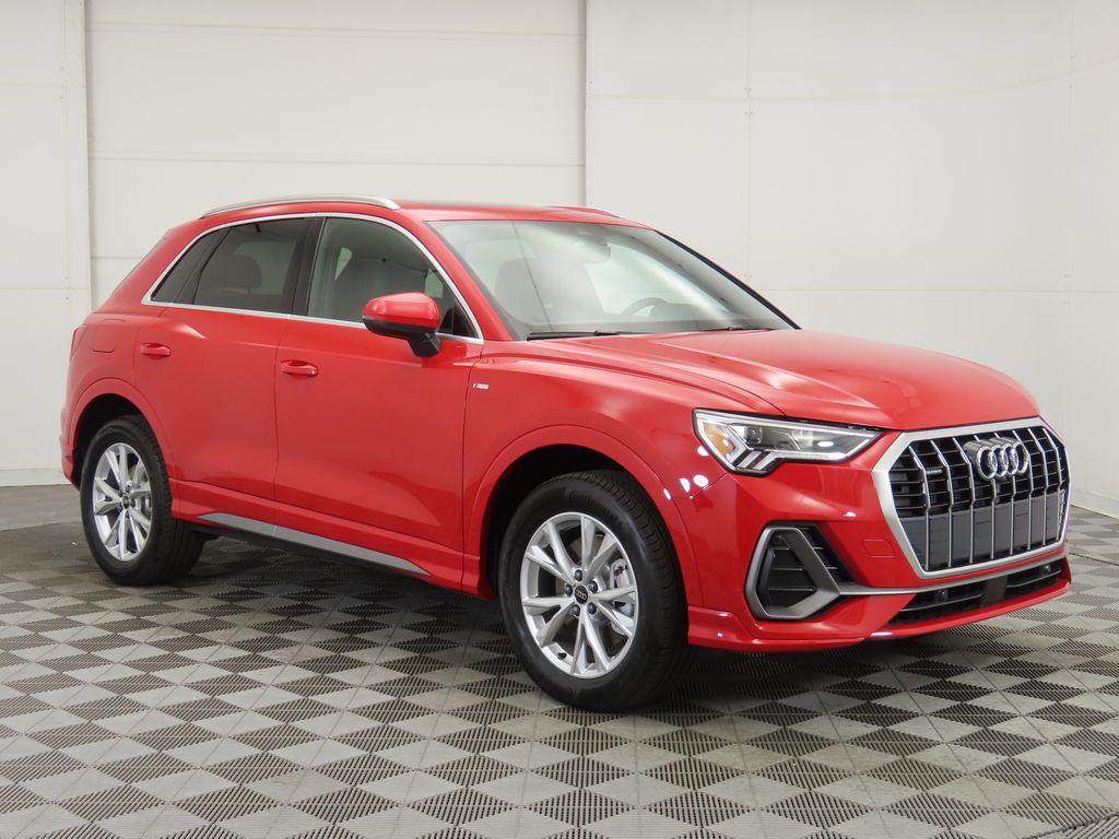 2025 Audi Q3 Premium Plus 4