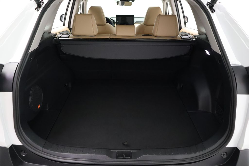 Thumbnail: 2023 Toyota RAV4 - 22