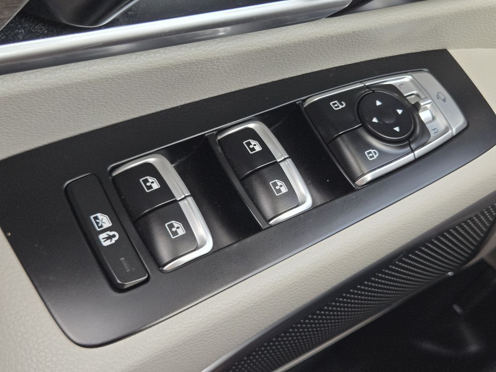 2020 Kia Telluride SX White at DeMontrond Automotive Group