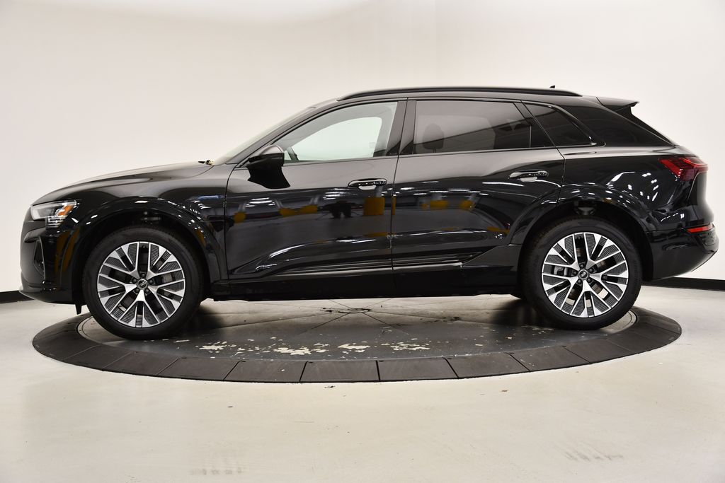 2024 Audi Q8 e-tron  2