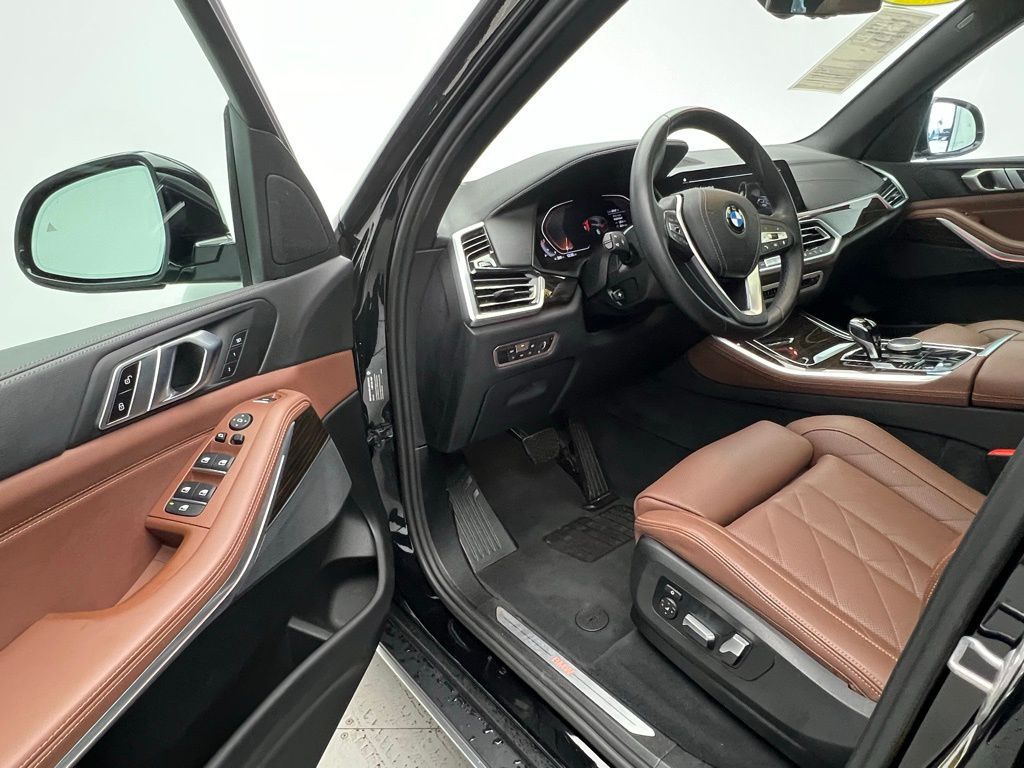 Thumbnail: 2023 BMW X5 - 22