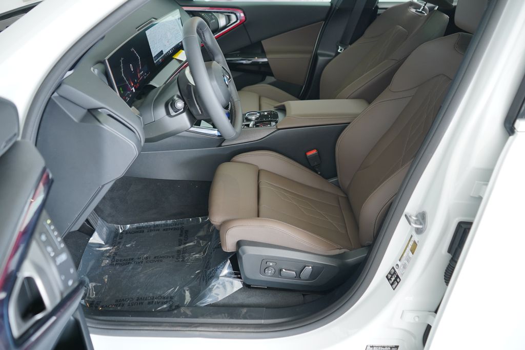 Thumbnail: 2026 BMW X3 - 9