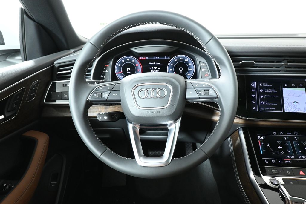 2025 Audi Q8  17