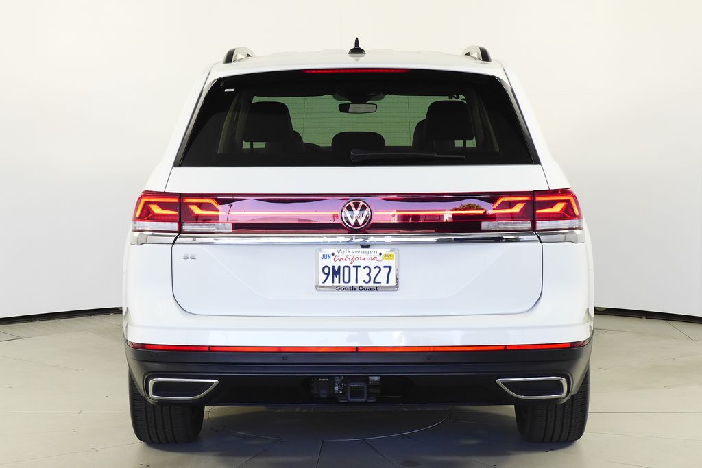 2024 Volkswagen Atlas SE 8