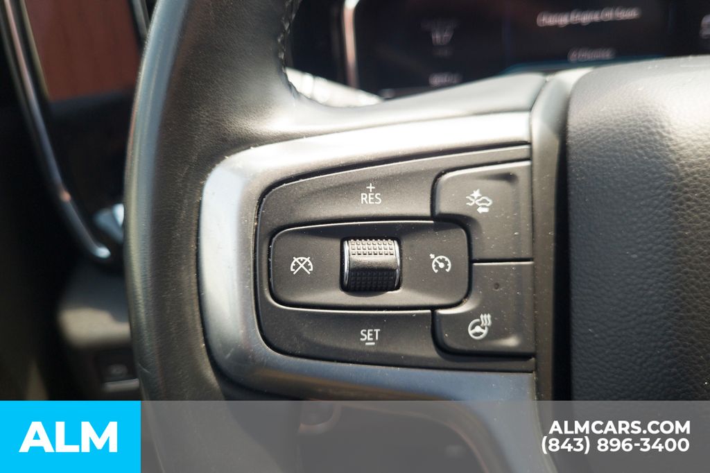 Used 2025 White Chevrolet LT image 10