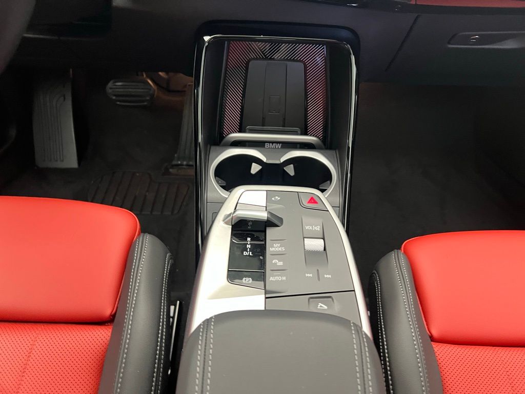 Thumbnail: 2025 BMW X1 - 11