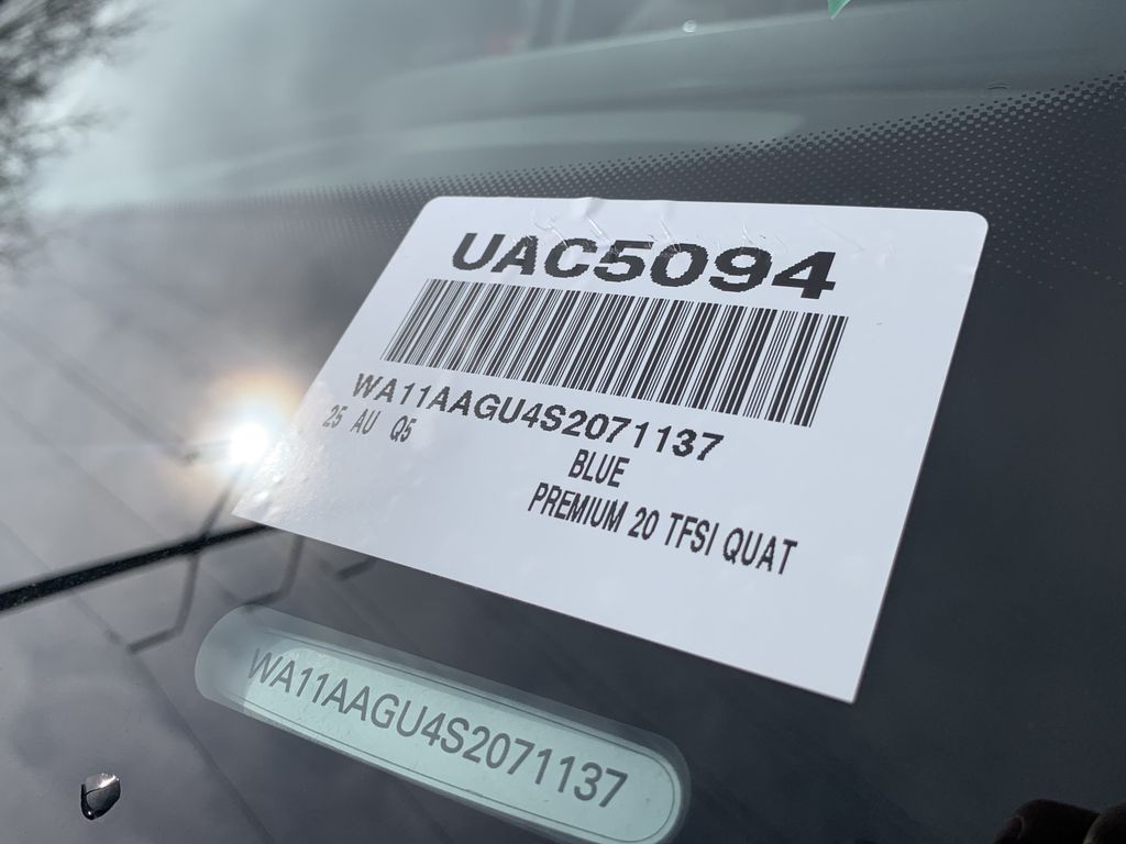 Thumbnail: 2025 Audi Q5 - 6