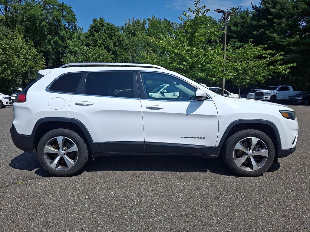 Used 2020 Jeep Cherokee SUV
