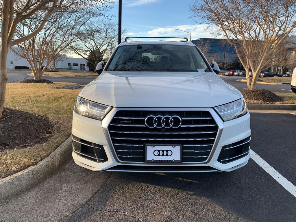 Thumbnail: 2019 Audi Q7 - 2