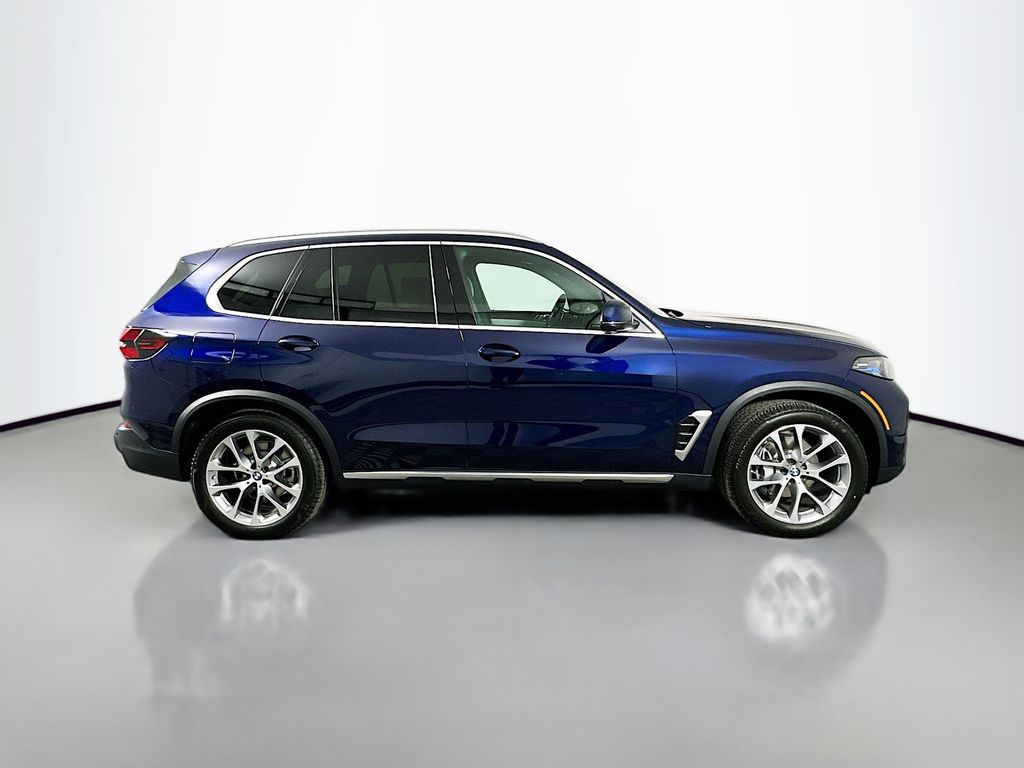 Thumbnail: 2026 BMW X5 - 4