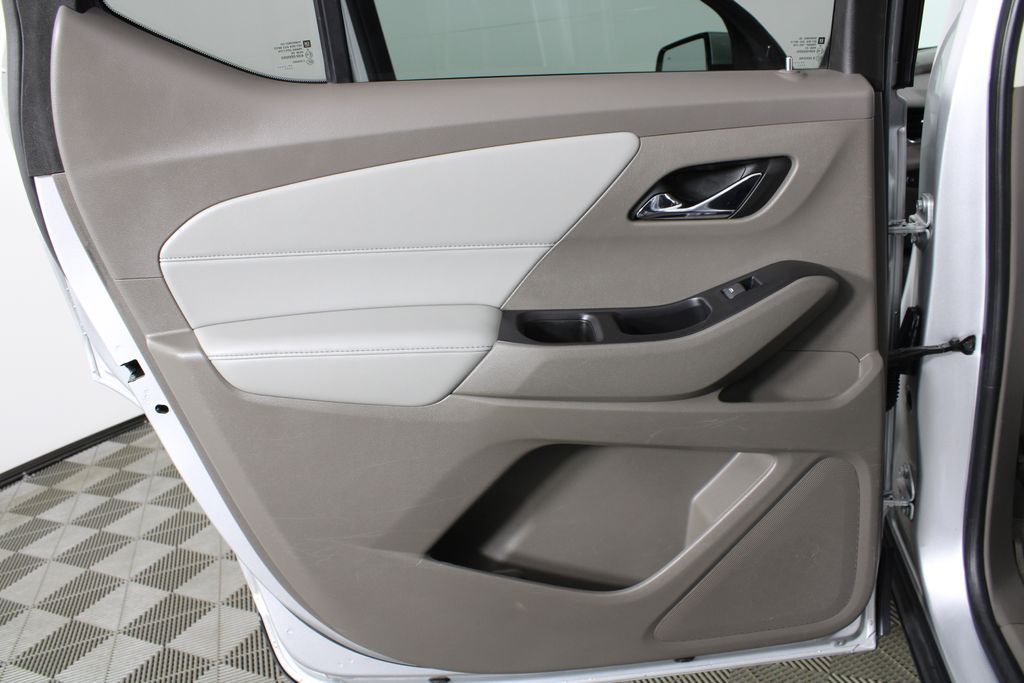 Used 2018 Chevrolet Traverse for sale in 