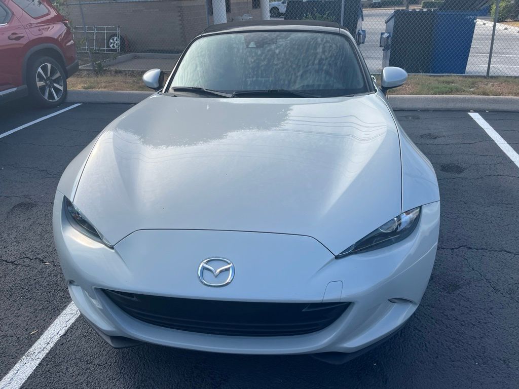 Thumbnail: 2016 Mazda MX-5 Miata - 2