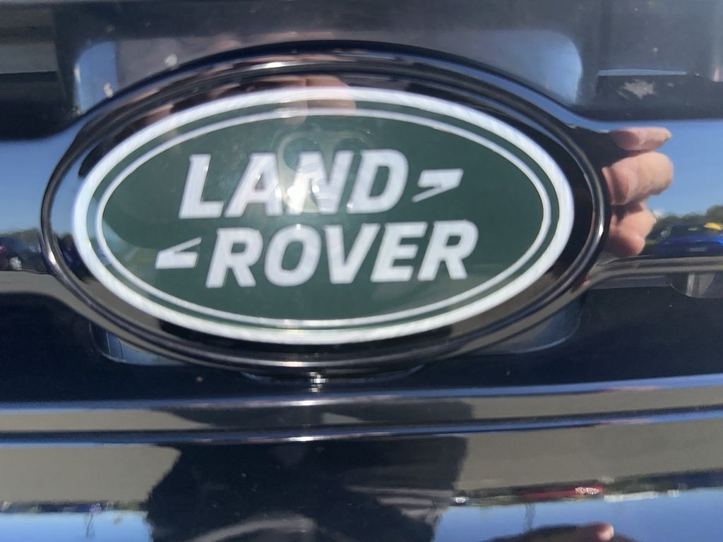 Thumbnail: 2023 Land Rover Defender - 10