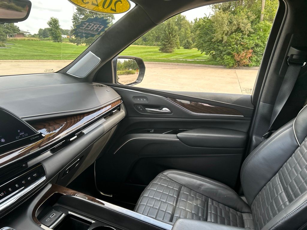 Used 2023 Cadillac Escalade SUV