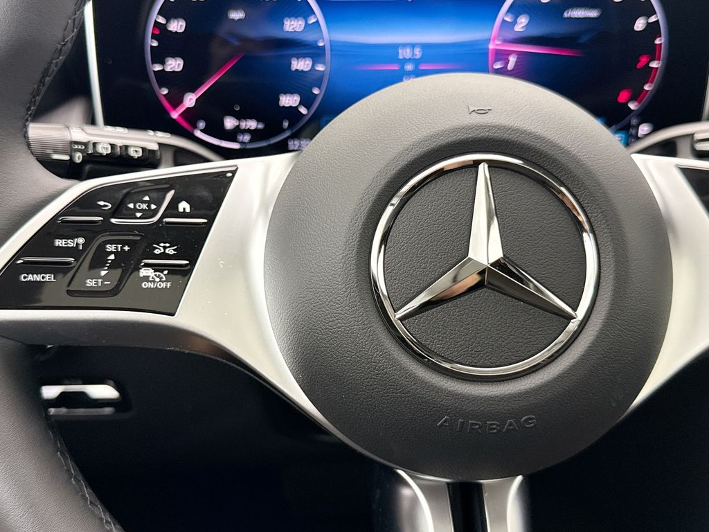 Thumbnail: 2026 Mercedes-Benz GLC - 11