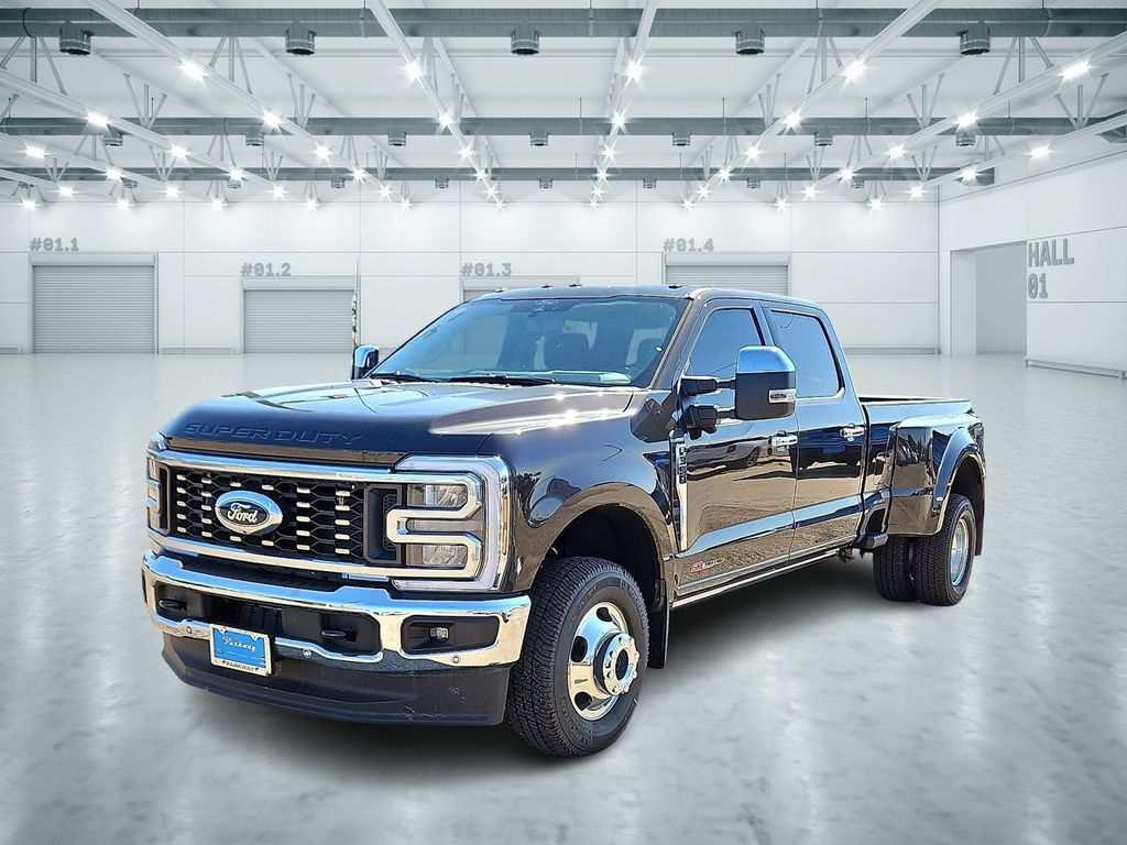 2025 Ford F-350SD Lariat